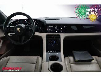 Porsche Taycan 4 93 kWh LED ACC Pano 360° Memory picture 14