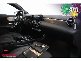 Mercedes Cla-klasse 200 7G-Tronic AMG LED Navi Clima Cruise Camera SHZ picture 16