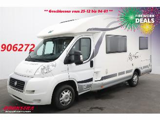 Ocazii campere Mc Louis  P700 2.3 MJ Solar Fietsendrager Frans Bed Hefbed Schotel 2012/1