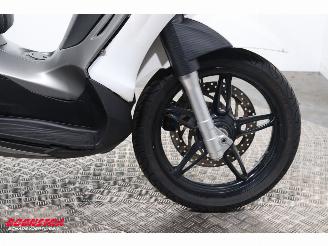 Piaggio Beverly 350 Beverly 350 Sport ABS LED picture 10