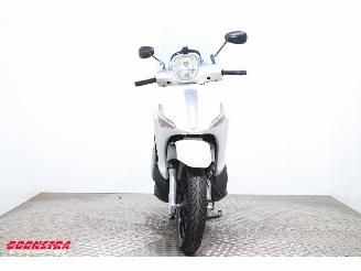 Piaggio Beverly 350 Beverly 350 Sport ABS LED picture 6