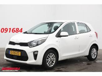 skadebil auto Kia Picanto 1.0 DPi DynamicLine Airco Cruise Camera 2023/5