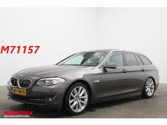krockskadad bil auto BMW 5-serie Touring 530i High Executive Pano Xenon Navi Clima Cruise SHZ PDC 2012/4