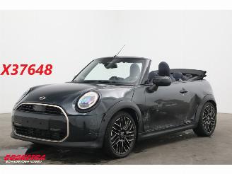 skadebil auto Mini Cabrio 2.0 Aut. Cooper C Favoured M LED ACC HUD H/K Leder Camera LRHZ 2025/5