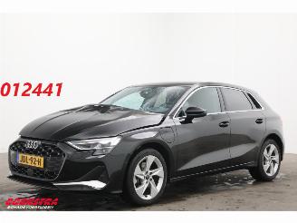 krockskadad bil auto Audi A3 Sportback 40 TFSI e Advanced Matrix HUD ACC Sonos Virtual Camera SHZ 13.868 km! 2025/9