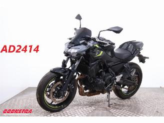 krockskadad bil motor Kawasaki Z 650 ABS LED 2.559 km! 2024/10