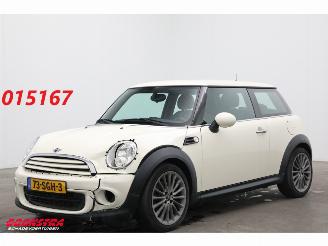 krockskadad bil auto Mini One 1.6 One Minimalist Airco Cruise 143.442 km! 2011/9