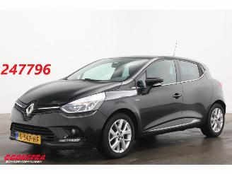 Vaurioauto  passenger cars Renault Clio 0.9 TCe Limited Navi Airco Cruise PDC 2019/9