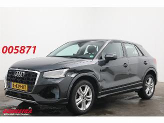 Vaurioauto  passenger cars Audi Q2 35 TFSI Aut. Advanced LED Navi Clima Cruise PDC 2021/2