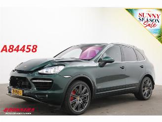 damaged passenger cars Porsche Cayenne 4.8 Turbo 500 PK PASM Bose Ventilatie AHK 2012/5