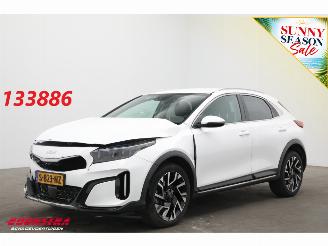Coche siniestrado Kia Xceed 1.5 T-GDi DynamicLine LED ACC Apple/Android Camera 2023/3