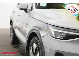 Volvo XC40 2.0 B3 Core Leder LED Apple/Android Camera SHZ LRHZ 9.998 km! picture 14