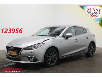 Unfallwagen Mazda 3 2.0 TS ACC HUD Bose PDC SHZ 100.231 km! 2014/2
