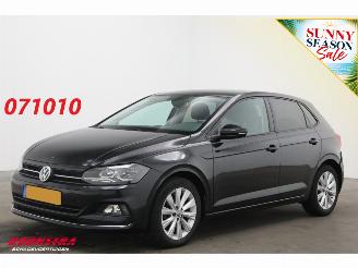 krockskadad bil auto Volkswagen Polo 1.0 TSI DSG Highline Apple/Android ACC Clima PDC 2019/10