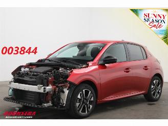 uszkodzony samochody osobowe Peugeot e-208 EV Allure Avantage 51 kWh Cruise Navi Clima Apple/Android Camera PDC 2025/12