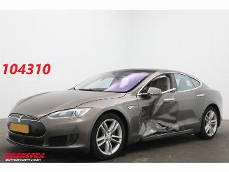 Unfallwagen Tesla Model S 70D Pano ACC Leder Memory SHZ Virtual Camera PDC AHK 2015/12