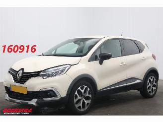 Schadeauto Renault Captur 0.9 TCe Intens Cruise Navi Clima Apple/Android Camera PDC 2018/4