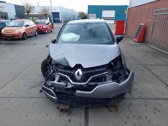 Vrakbiler auto Renault Captur Captur I (2R), SUV, 2013 0.9 Energy TCE 12V 2016/9