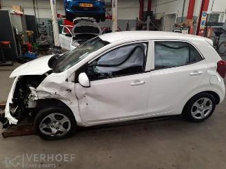 Kia Picanto Picanto (JA), Hatchback, 2017 1.0 DPi 12V picture 2