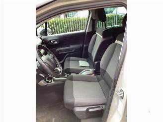 Citroën C3 Aircross C3 Aircross I (2C/2R), SUV, 2017 / 2024 1.2 e-THP PureTech 110 picture 10