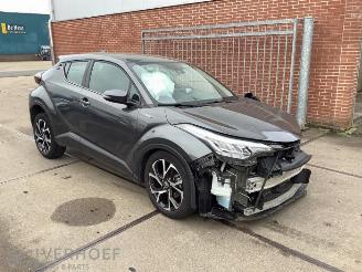 Sloopauto Toyota C-HR C-HR (X1,X5), SUV, 2016 1.8 16V Hybrid 2022/4