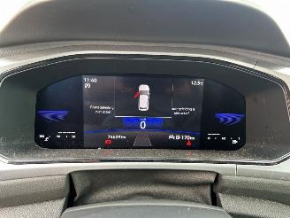 Volkswagen T-Roc  picture 20