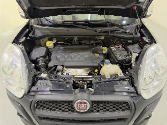 Fiat Doblo Cargo Maxi 1.6D Automaat picture 28
