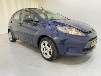 krockskadad bil auto Ford Fiesta 5-Drs 1.25 Limites Airco 2010/10