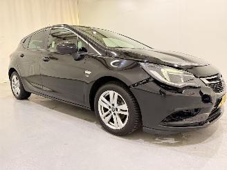 Vaurioauto  passenger cars Opel Astra HB 1.0 Turbo 120 Years Edition 2019/9