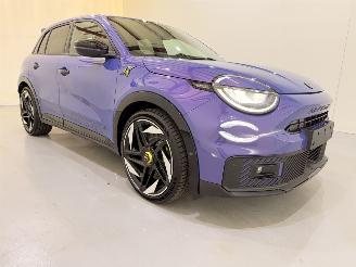 Voiture accidenté Abarth  600e Scorpionissima aut 207kW 2025/6
