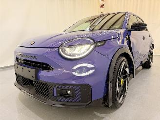 Abarth 600e 600e Scorpionissima aut 207kW picture 25