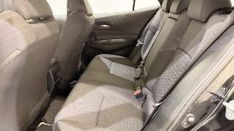 Toyota Corolla HB 1.8 Hybrid Dynamic picture 28