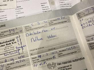 Peugeot 308 HB 1.2 Blue Lease Exe. Pano picture 22