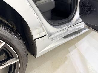 Toyota Corolla HB 1.8 HEV GR Sport picture 13