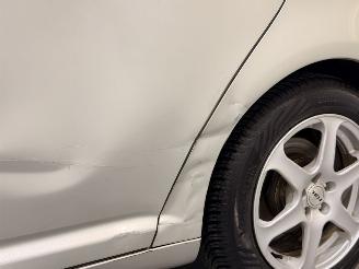 Toyota Avensis 1.8 VVT-i Linea Sol Clima NAP picture 34