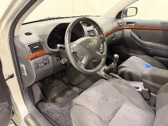 Toyota Avensis 1.8 VVT-i Linea Sol Clima NAP picture 21