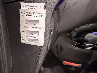 Citroën C1 HB 1.0 VTi 72 Millenium Airco picture 32