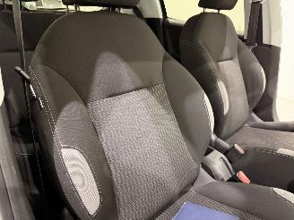 Peugeot 208 HB 1.2 Allure Navi/Clima picture 28