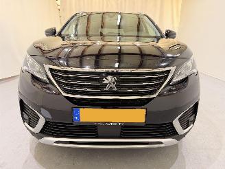 Peugeot 5008 1.2 PureTech 130 Executive Aut8 7-pers. picture 2