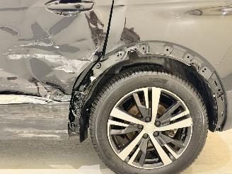 Peugeot 5008 1.2 PureTech 130 Executive Aut8 7-pers. picture 46