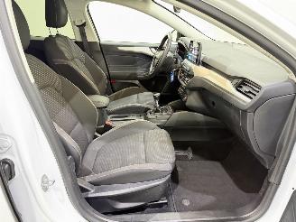 Ford Focus Wagon 1.0 EcoBoost Trend Edition picture 15