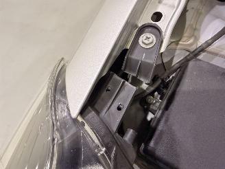 Toyota Yaris HB 1.5VVT-i HEV Y20 Automaat picture 24