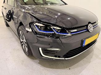 Volkswagen e-Golf VII HB E-DITION Aut picture 16