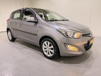 Hyundai I-20 HB 1.2 i-Deal Navi/Airco picture 17