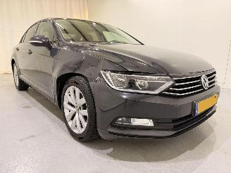 skadebil auto Volkswagen Passat 1.4 TSI Comfortline 2018/5