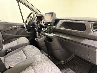 Renault Trafic 2.0 Blue dCi 150 Comfort Automatic picture 7