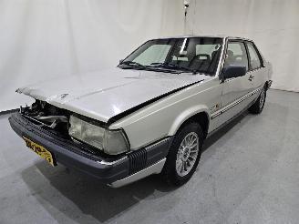 skadebil auto Volvo 780 2.8 Coupe 108Kw AUT LEDER NAP 1989/6