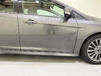 Ford Focus Wagon ST-Line 140 EcoBoost picture 11