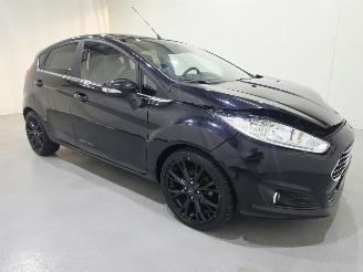 Unfallwagen Ford Fiesta 1.5 TDCi Titanium Lease 5.Drs 70Kw 2015/12