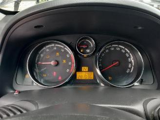 Opel Antara Antara (LA6), SUV, 2006 / 2017 3.2 V6 24V 4x4 picture 28